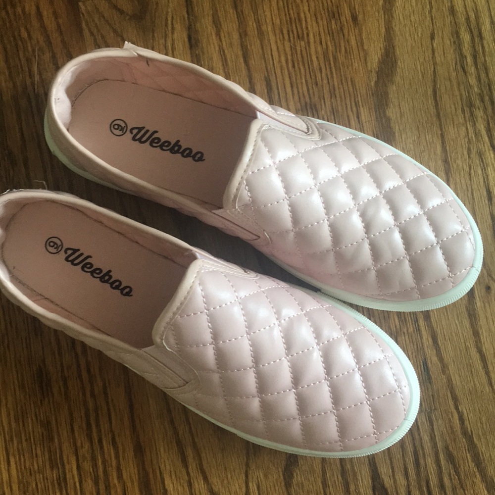 Blush quilted slide ons